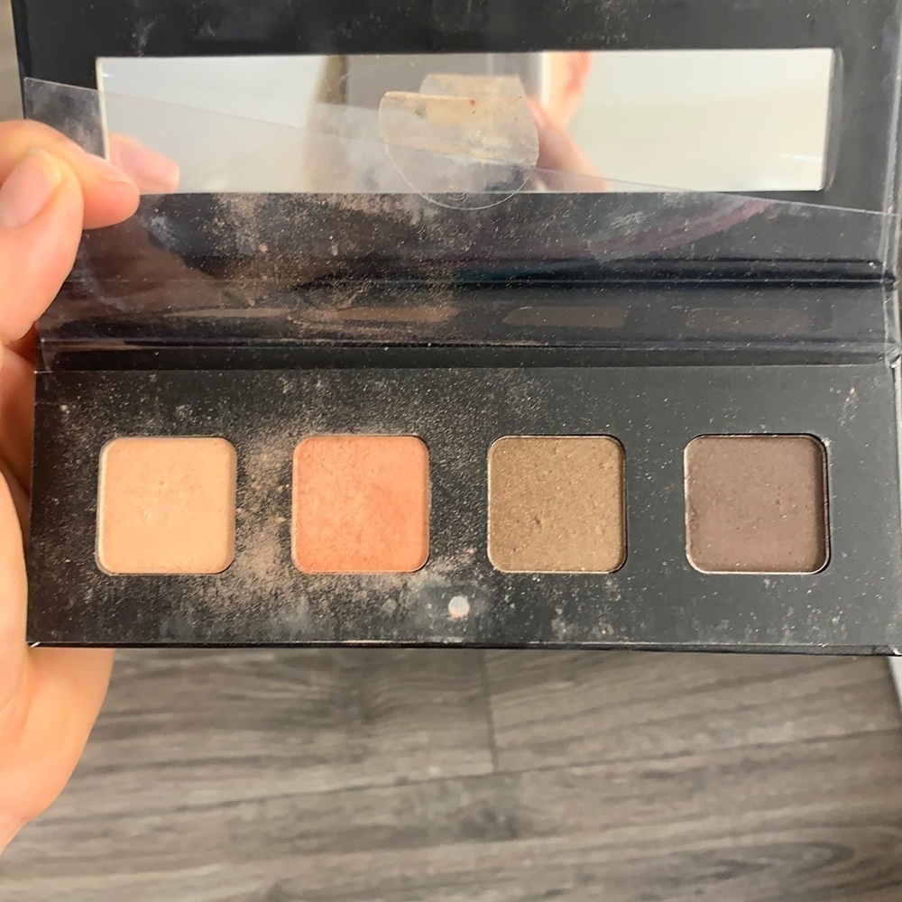 BUNDLE OF E.L.F. MAKEUP - Picture 6 of 16
